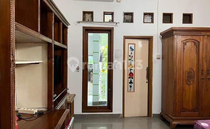 Kost Ekslusif Dekat Mabes TNI Cilangkap ADIMES KOST