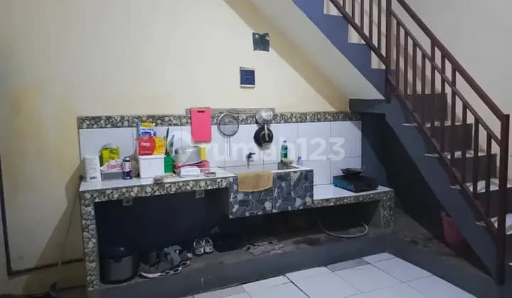 Kos Bu Sunanik laki - laki