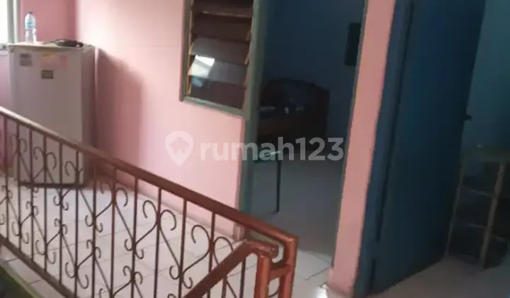 Cheap Female Boarding House