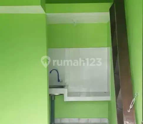 Kos dekat St KA & BCA Gedangan