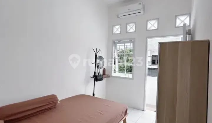 Kost EK by RResidence Kemayoran Central Jakarta