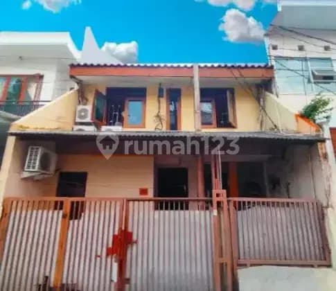 KOST BENHIL 28 JATILUHUR, BISA PUTRA DAN PASUTRI