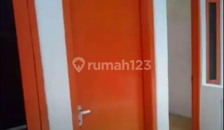 Kost Murah kamar mandi dalam