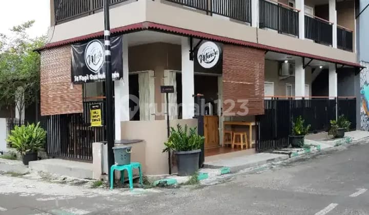 Kost Arinda Pria, Wanita Pondok Aren Bintaro