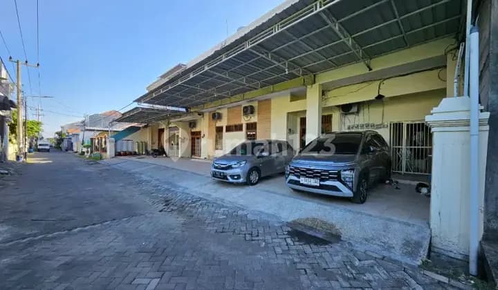 Kost exclusive dekat kampus c unair merr kalijudan