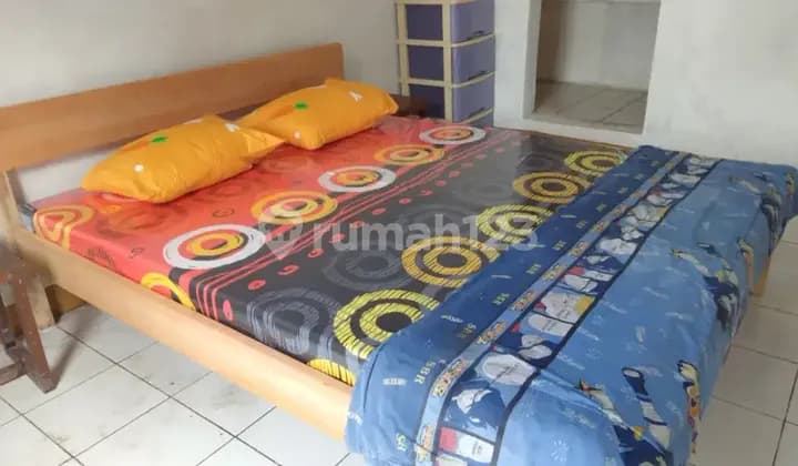 Kosan di pusat bisnis