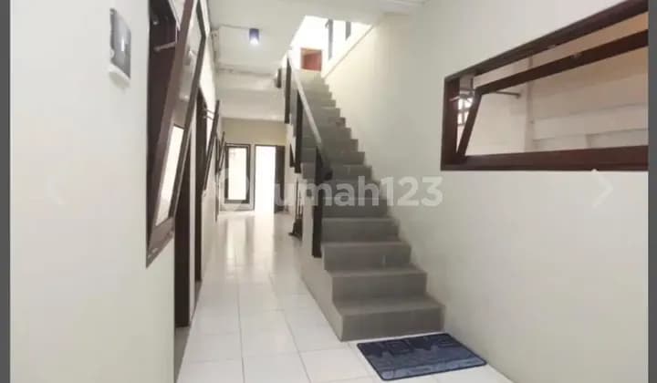 Kost putra Gubeng Kertajaya dekat Unair