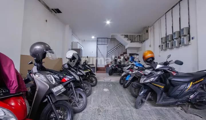 Cheap Abdi Capsule Boarding Jelambar Residence KM Outer Near Season City
