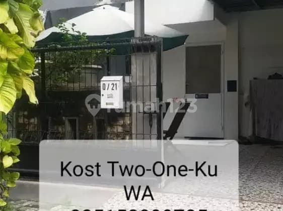 Kost campur Kost Toeankoe