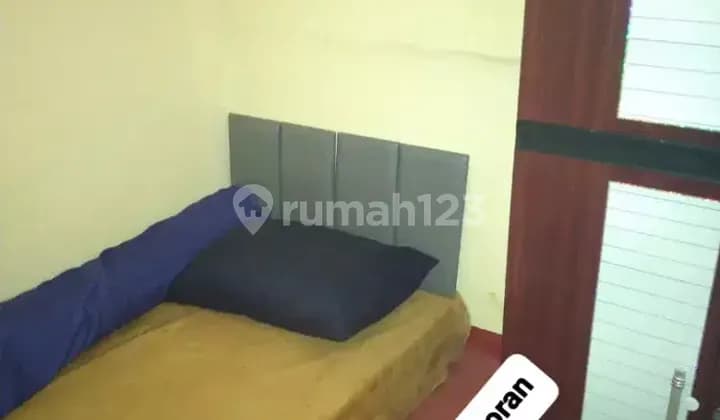 DIJAMIN MURAH ! Kost AC Kamar Mandi Dalam + AC + Wifi + Dapur Bersama