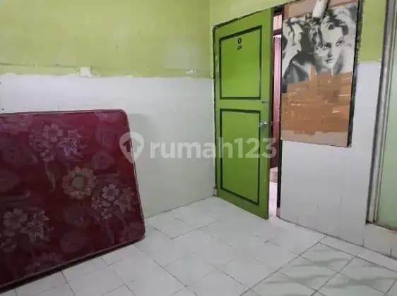Kost Putra / Pekerja