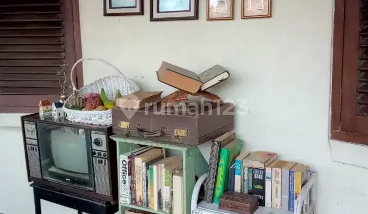 Kost Putri Nyaman, Privasi, parkir luas