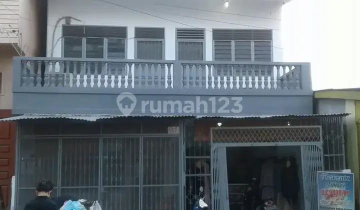 Women's boarding house