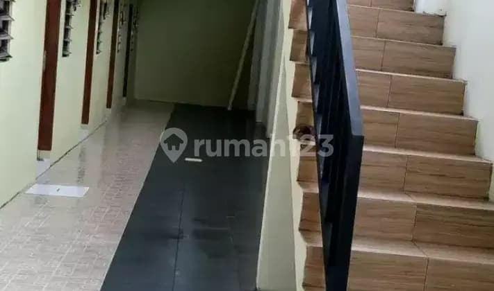 Terima kost kamar mandi dalam, dapur dalam