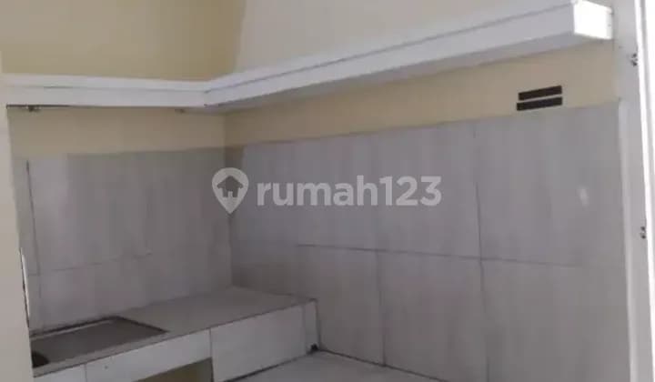 Exclusive Boarding House Fully Furnished 3x11 meters Room for Rent