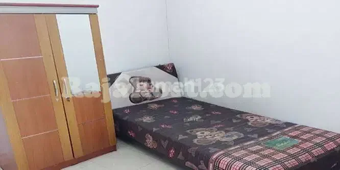 Anissa Women's Boarding House Jatipadang Pasar Minggu