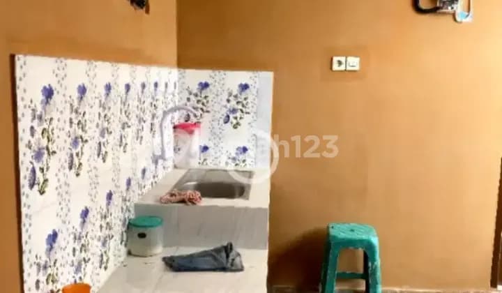 kost Lantai atas ad 2 kmr kosong,sisa yg Kamar Ac yg tidak Ac full