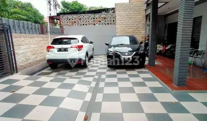 Kost Bintang Tiga di Cempaka Putih Tengah Jakarta Pusat