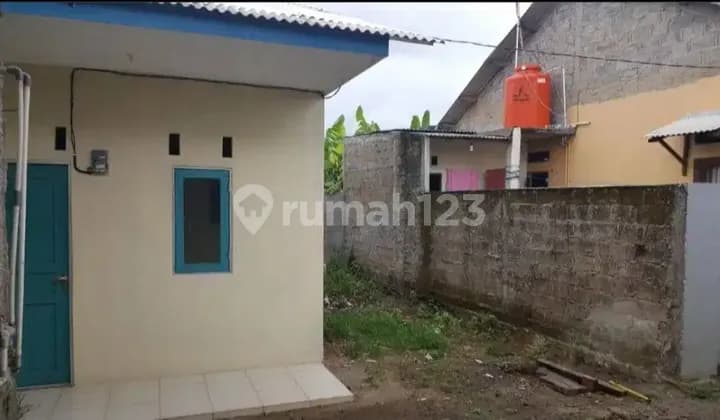 KONTRAKAN DI DEPOK (KAMAR MANDI DALAM)