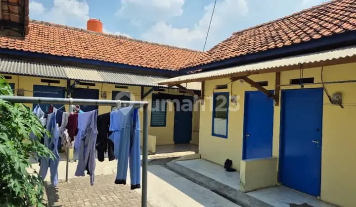 Women's boarding house STS Sadang Purwakarta