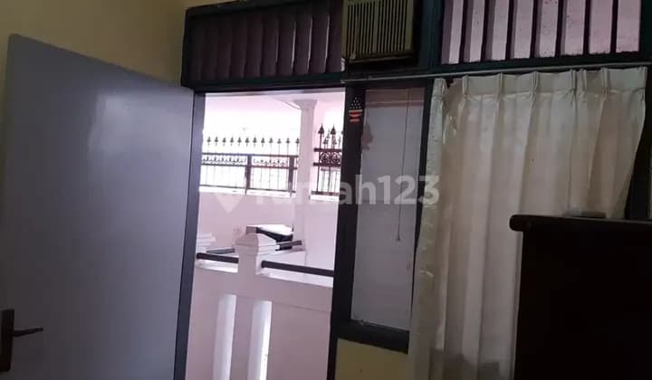 Kos Putri ALHANAN Ngagel Surabaya