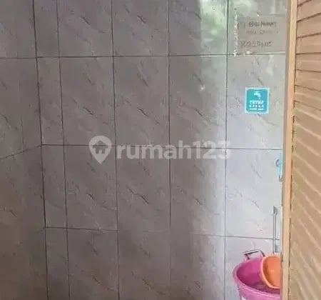 Terima Kost (Pinggir Jalan, Lokasi Strategis)