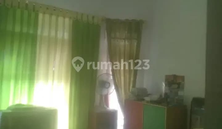 Kost Putri Karya Putra