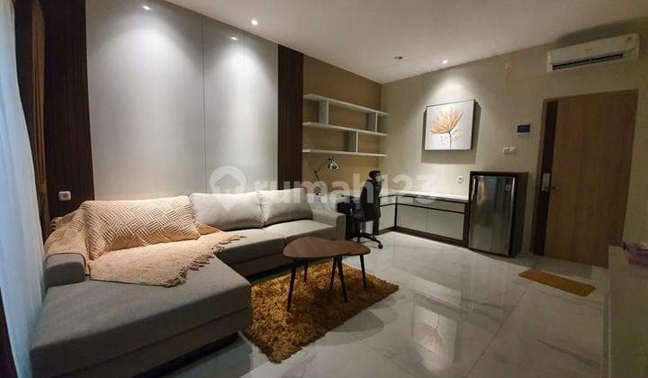 Casa DM Palmerah Jakarta Barat