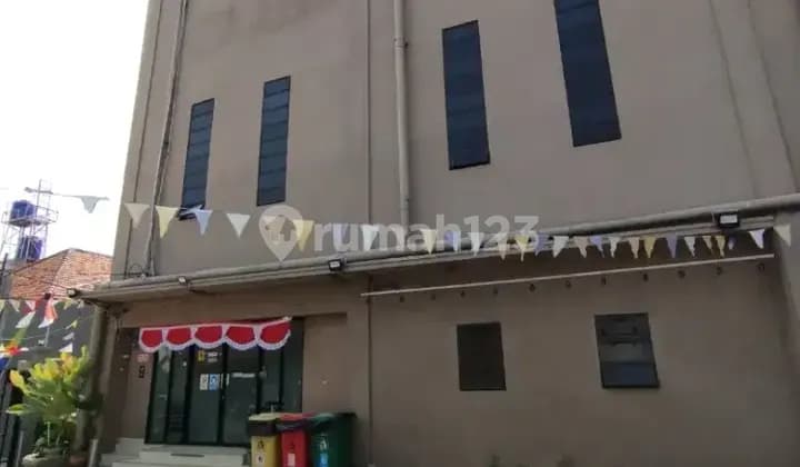 Sewa Kost Metindo Pria Wanita Kemayoran