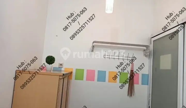 Kost Kos Putri Mahasiswi Karyawati RS Ubaya Transmart MERR UINSA UPN