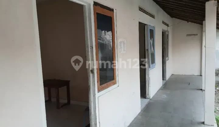 Simple Male Boarding House on Jl. Godean