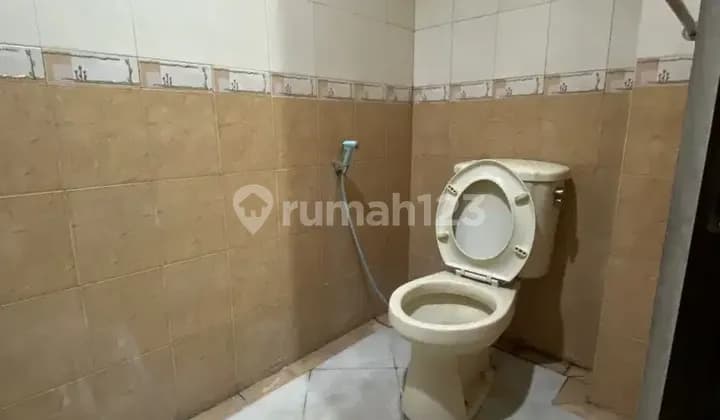 El kost Cibogo Sukajadi Universitas Maranatha