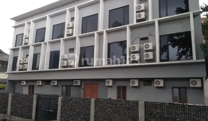 PURABAYA RESIDANCE - CICENDO CIHAMPELAS PASKAL BANDARA HUSEIN
