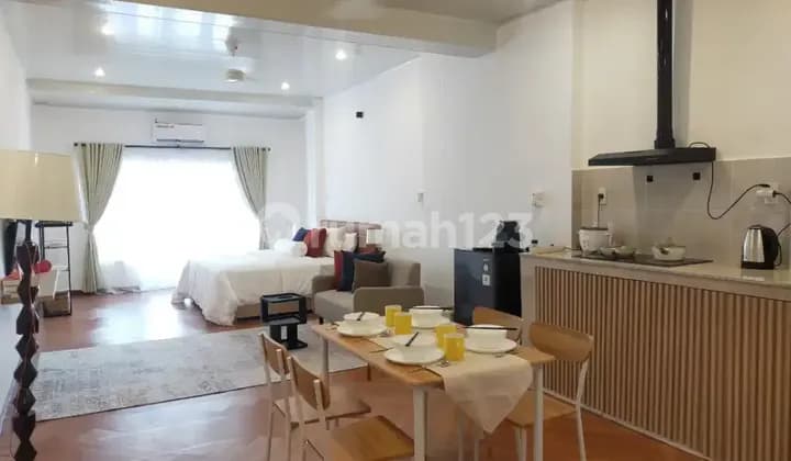 Peninsula luxurious suites