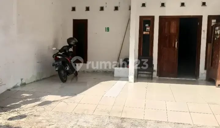 Kos putra banyumanik