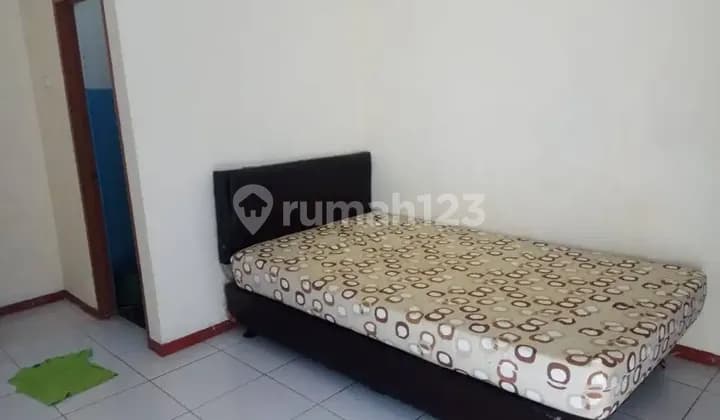 Disewakan Rumah Petakan di depan Gardu Induk PLN Gandul Cinere