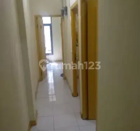 Harga kos kaki lima fasilitas hotel berbintang