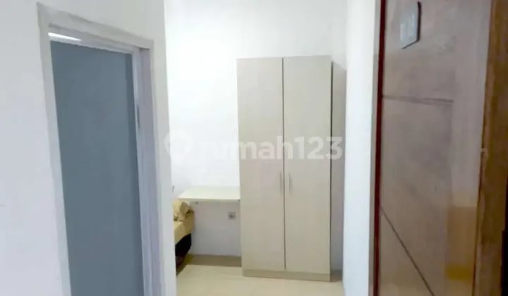 Kost 59 - Slipi Palmerah Rs Harapan Kita Tarakan Royal