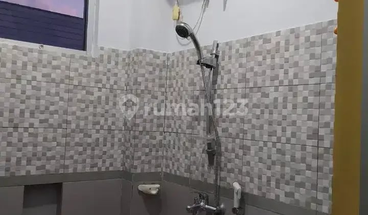 KOS SHAFA HOUSE BUKITTINGGI STRATEGIS