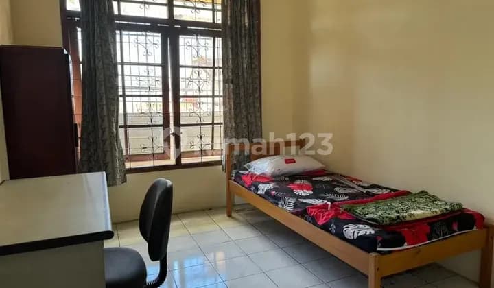 Kost putri muslimah area bubat