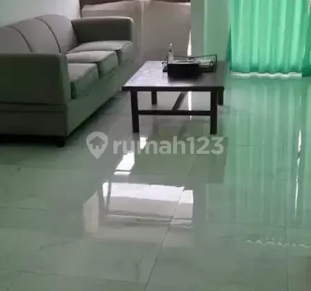 Kos Putra Kelapa Gading