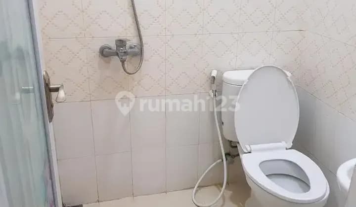 KOST GRIYA KM (EXCLUSIVE BOARDING HOUSE)