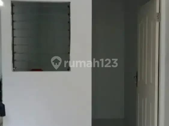 kost Nyaman & Bebas
dekat dengan Green Like City