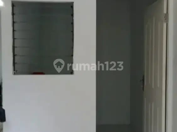 kost Nyaman & Bebas
dekat dengan Green Like City