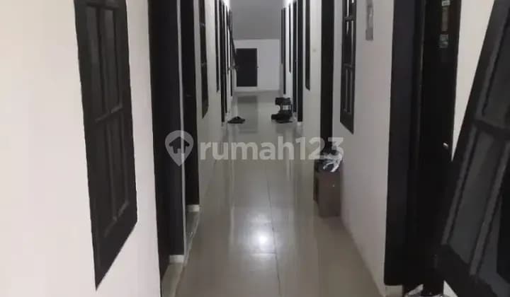 Oemah Tandig kost menarik dan murah .Akses 2 mobil . Busway