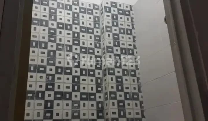 Kos eksklusif. Di Meruya Dkt Kampus Mercu Buana,Kebon jeruk,Kembangan.