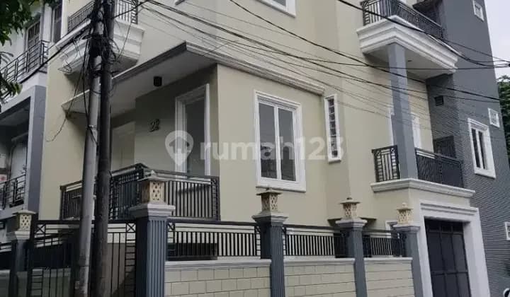 Kost Kary Pria Ada Balkon, sangat dekat dengan TA Mall CP Mall