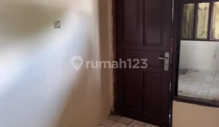 Kamar Kontrakan Samping Mall Gandaria City
