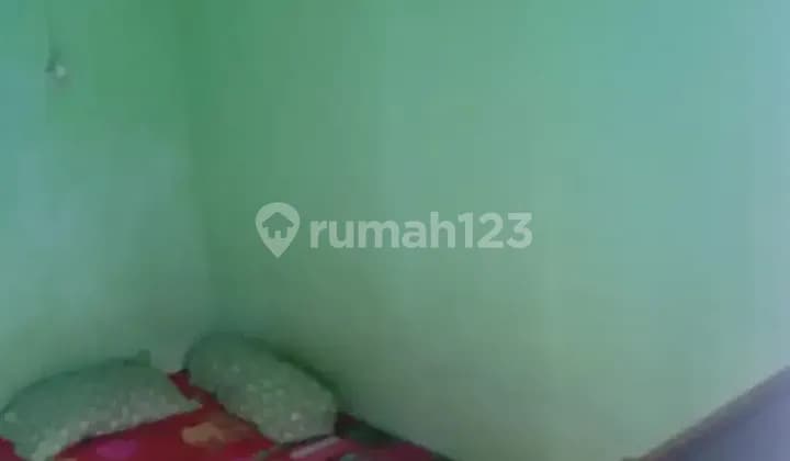 Boarding house for men in the Rawamangun area, fully equipped, includes wifi.
