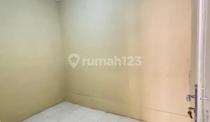 Kontrakan Petakan Sebrang PT.Astra Otoparts dan PT.Galenium Pharmasia